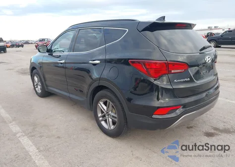 2017 Hyundai Santa Fe Sport 2.4L z USA, uszkodzony, nr VIN 5NMZUDLB0HH026433